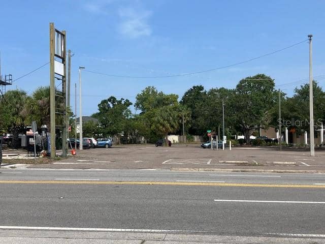 3501 / 3519 HENDERSON BLVD photo