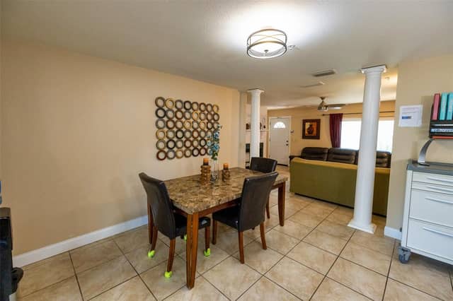 7128 WRENWOOD CIR photo