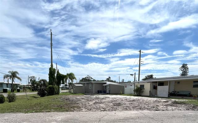 6903 E BAYOU LN photo