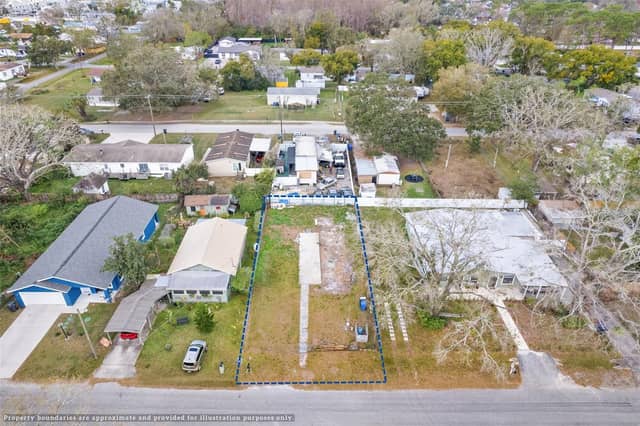 12912 CAMBRIDGE AVE photo