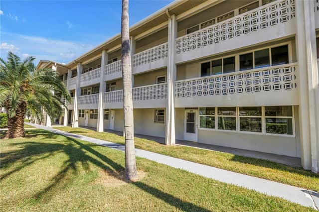 4455 DUHME RD #109 photo