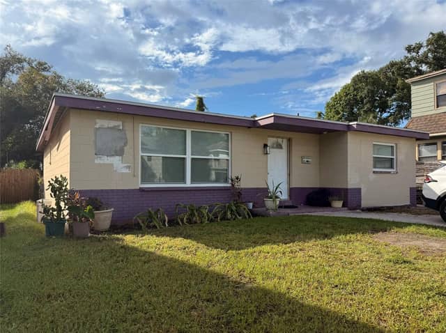 2301 TRELAIN DR S photo