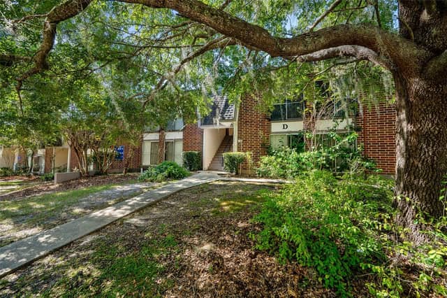 1700 SW 16TH CT #D24 photo