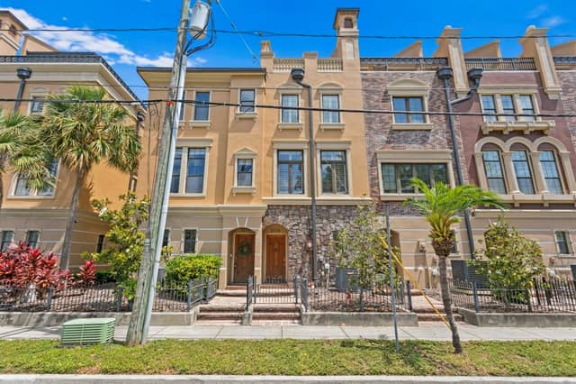 2226 SOHO BAY CT photo