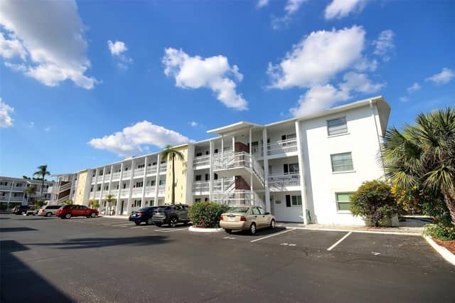 1631 LEISURE DR #M36 photo