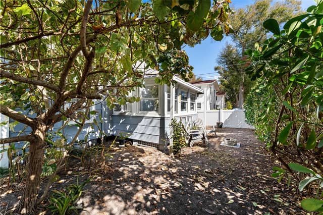 783 30TH AVE N photo