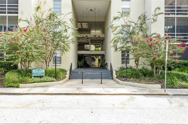 2302 S MANHATTAN AVE #111 photo