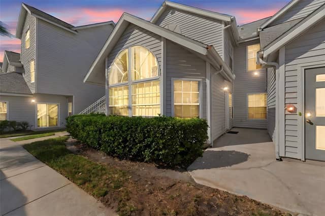 12245 ARMENIA GABLES CIR #12245 photo
