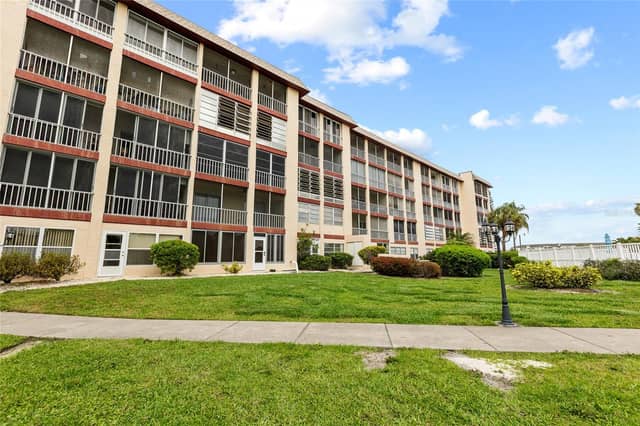 3959 LAKE BAYSHORE DR #F 412 photo
