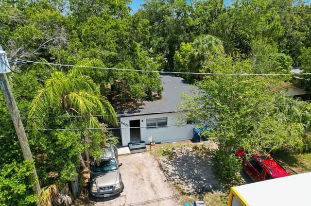 2608 E CAYUGA ST photo