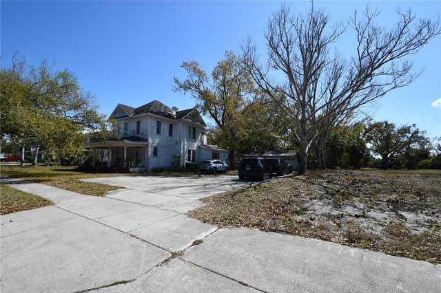 8020 INTERBAY BLVD photo