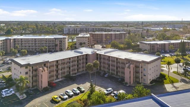 4143 HERON WAY #207 BLDG E photo