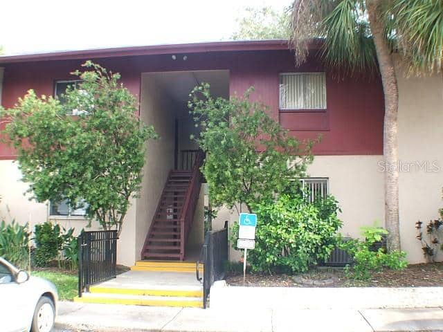 8609 N CHAMPLAIN CT #77 photo