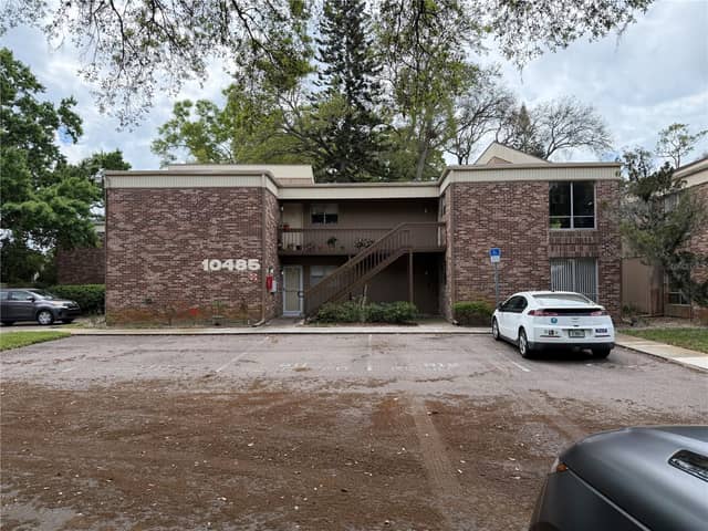 10485 CARROLLBROOK CIR #120 photo