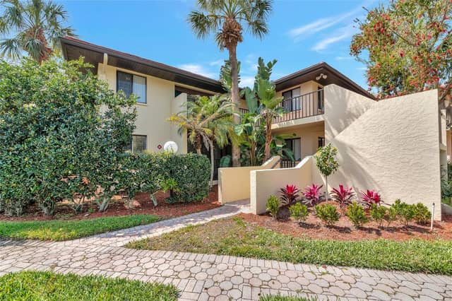 6423 EGRET LN #406 photo