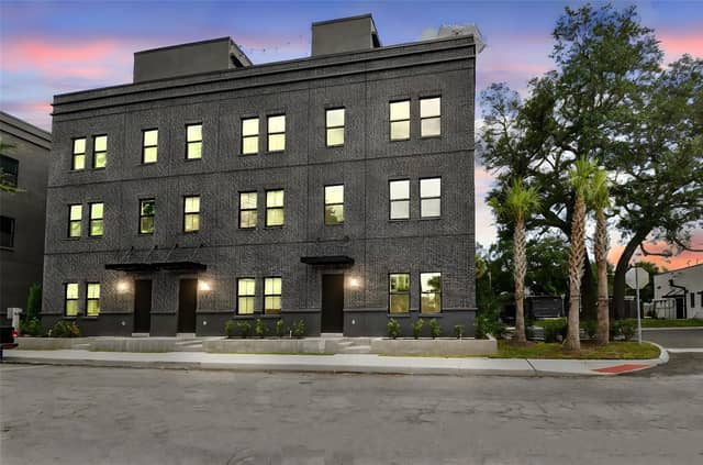1218 E KAY ST #16 photo