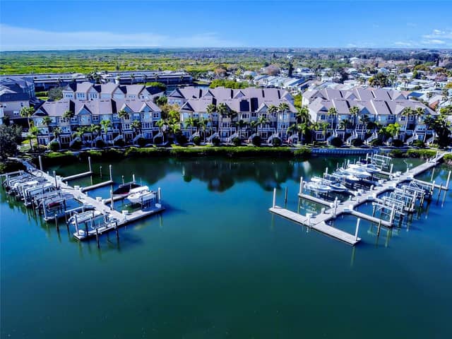 4326 SPINNAKER COVE LN photo