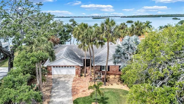 2612 KEYSTONE CT N photo