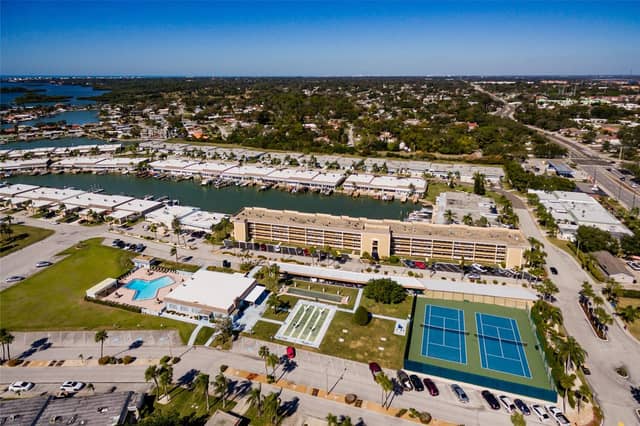 1 BOCA CIEGA POINT BLVD #206 photo