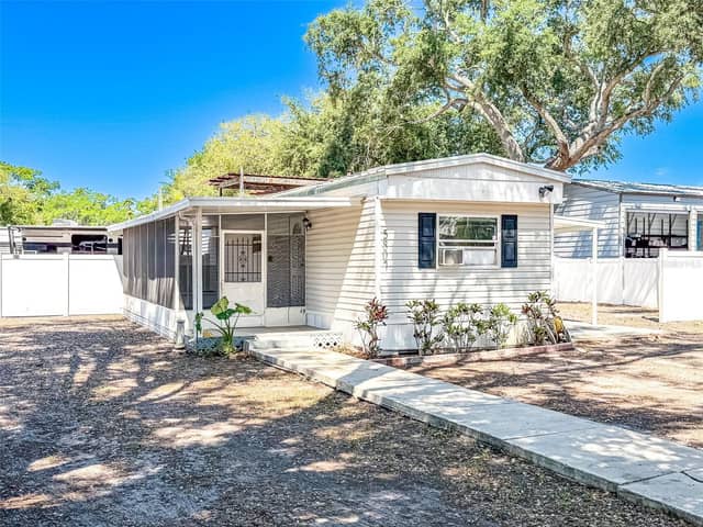 5807 BARRY LN photo