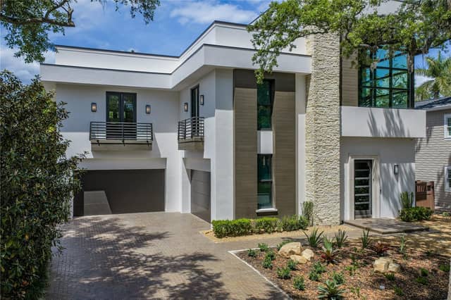 2903 W HAWTHORNE RD photo