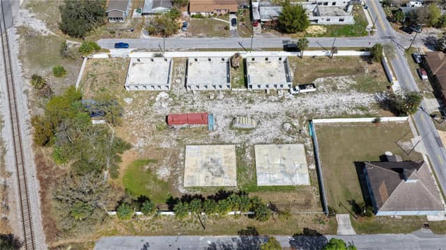 2909 E GENESEE ST photo