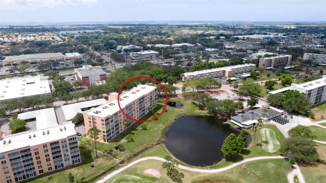 4570 PINEBROOK CIR #302 photo