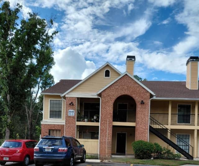 8648 MALLARD RESERVE DR #102 photo