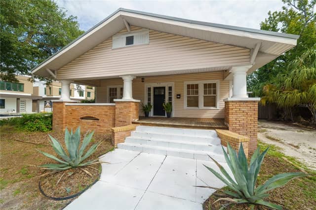 419 W PARK AVE photo