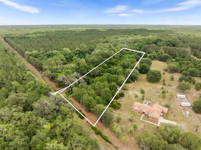 2919 SE COUNTY ROAD 234 photo