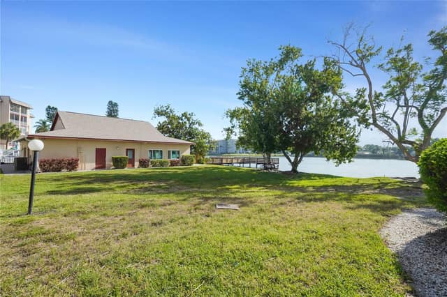 4013 LAKE BAYSHORE DR #107 photo