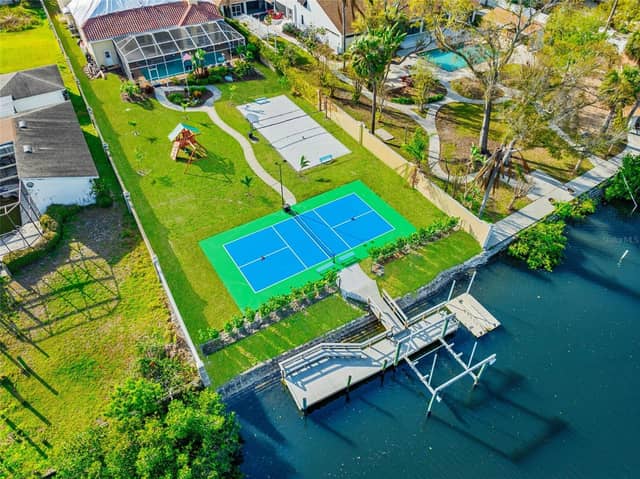 4915 TROYDALE RD photo