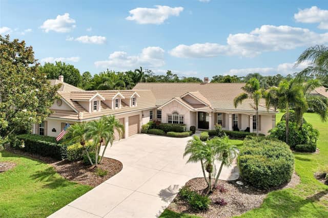 6615 BUTLERS CREST DR photo