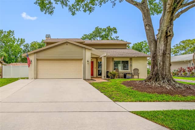 15816 HOUND HORN LN photo