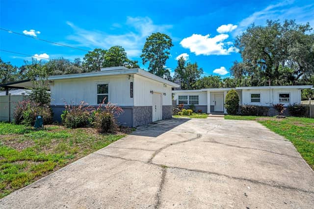 11935 RIVERHILLS DR photo