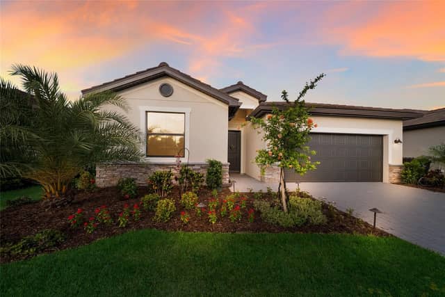 15041 SERENE SHORES LOOP photo