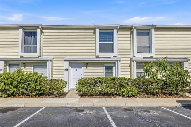 11906 CYPRESS HILL CIR photo