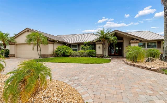 4147 SALTWATER BLVD photo