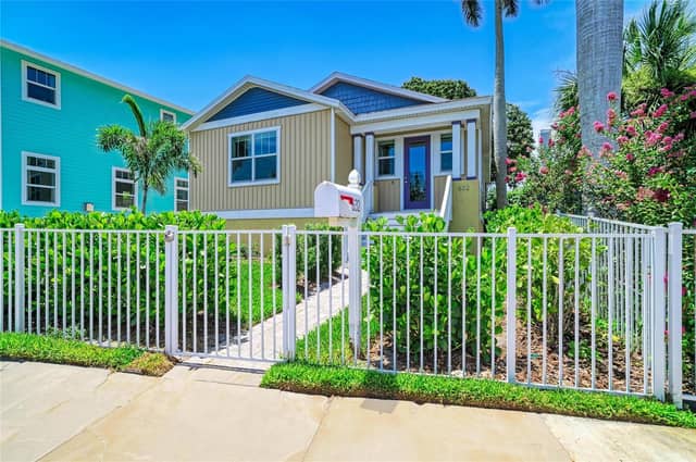 632 VIRGINIA DR photo