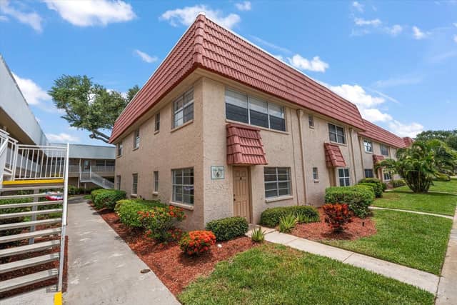 10037 62ND TER N #1 photo