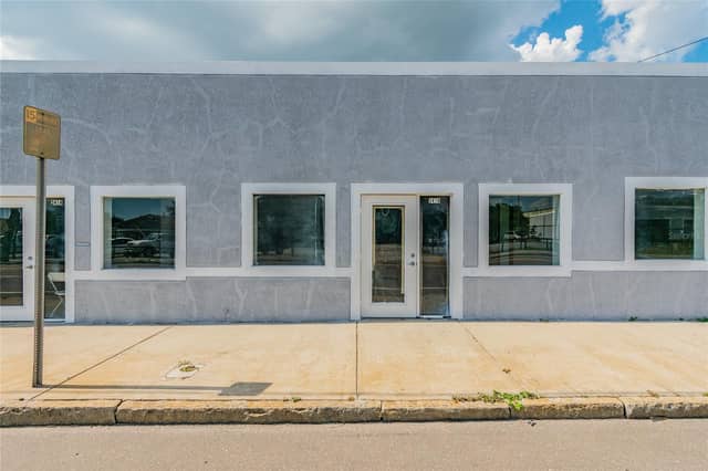 3410 E 7TH AVE photo
