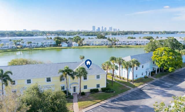 123 SEAHORSE DR SE #D photo