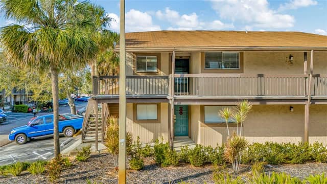 6320 NEWTOWN CIR #20B1 photo