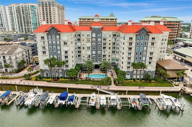 700 S HARBOUR ISLAND BLVD #137 photo