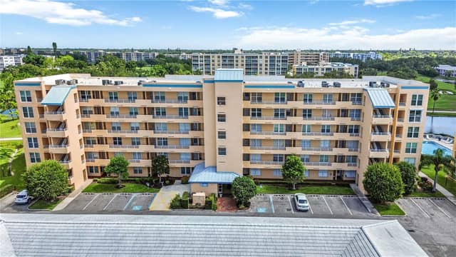 4550 PINEBROOK CIR #605 photo