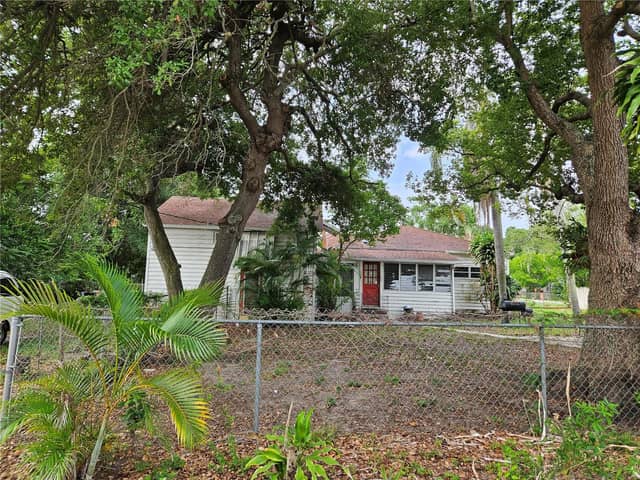 4605 8TH AVE N photo