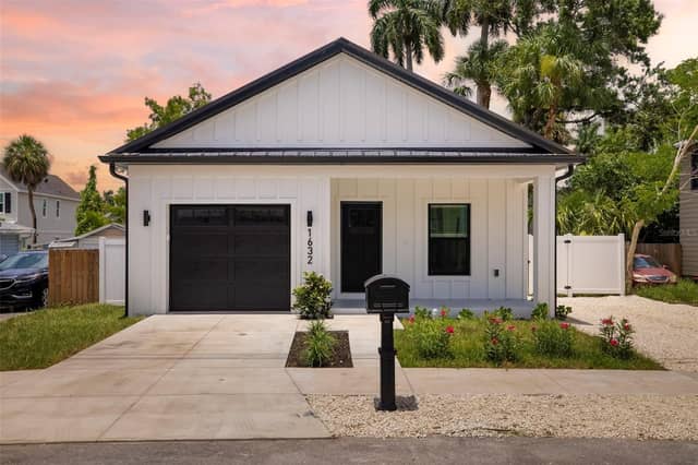 1632 BALLARD PARK DR photo