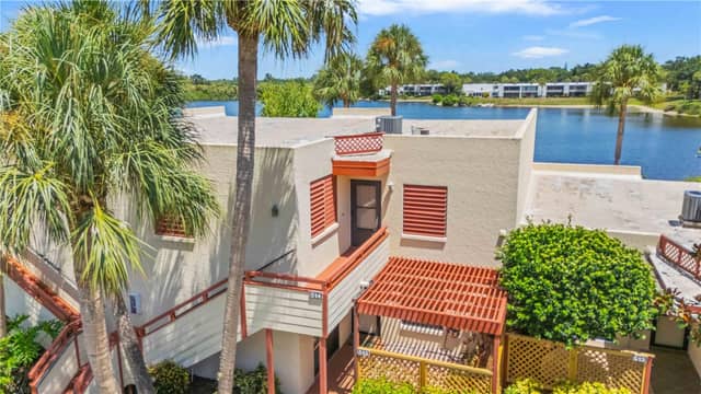 514 SPRING LAKES BLVD photo