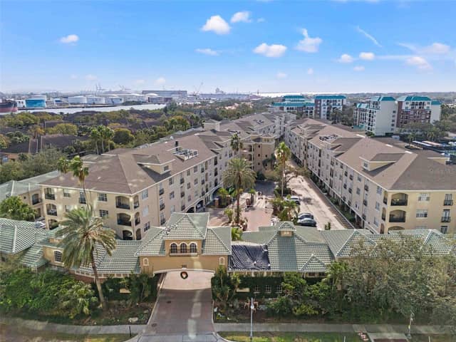501 KNIGHTS RUN AVE #2111 photo