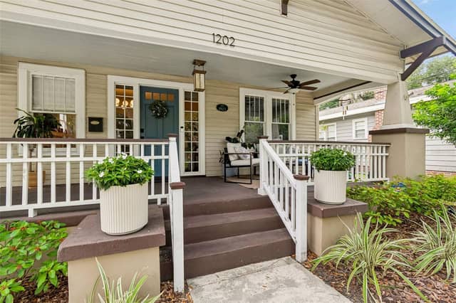 1202 E POWHATAN AVE photo
